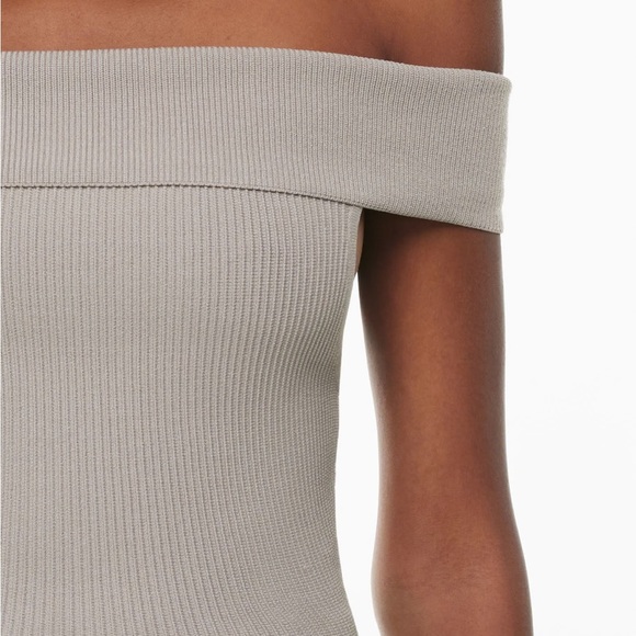Aritzia Babaton  NWOT Sculpt Knit Off-Shoulder Ashen grey size small - Picture 4 of 14